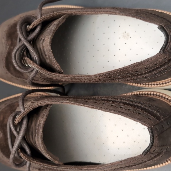 Cole Haan Men's American Longwing Oxford Dark Brown,Size 8/W. - Picture 6 of 10